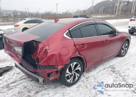 2021 Subaru Legacy Premium z USA, uszkodzony, nr VIN 4S3BWAC63M3015772